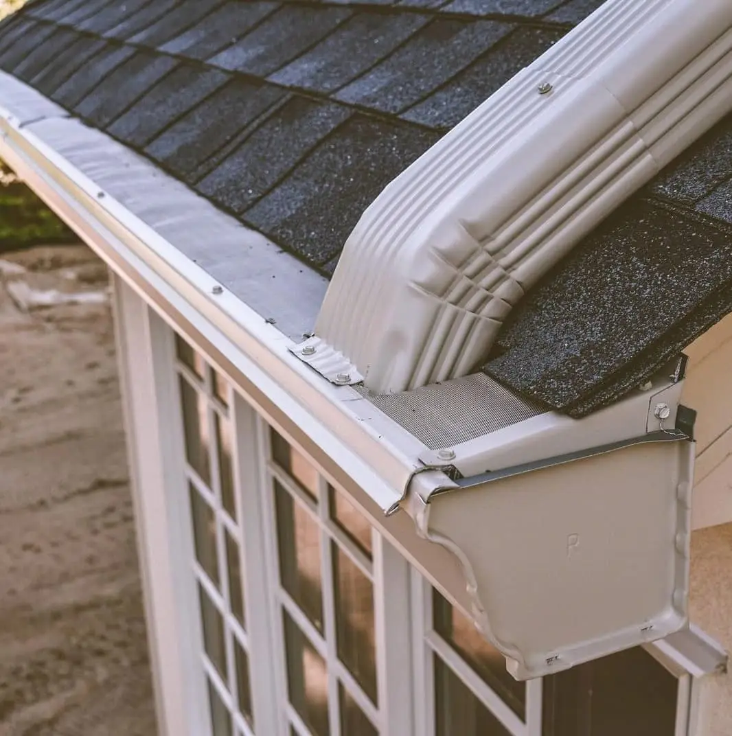 Is It Better To Diy Gutters Or Professional?