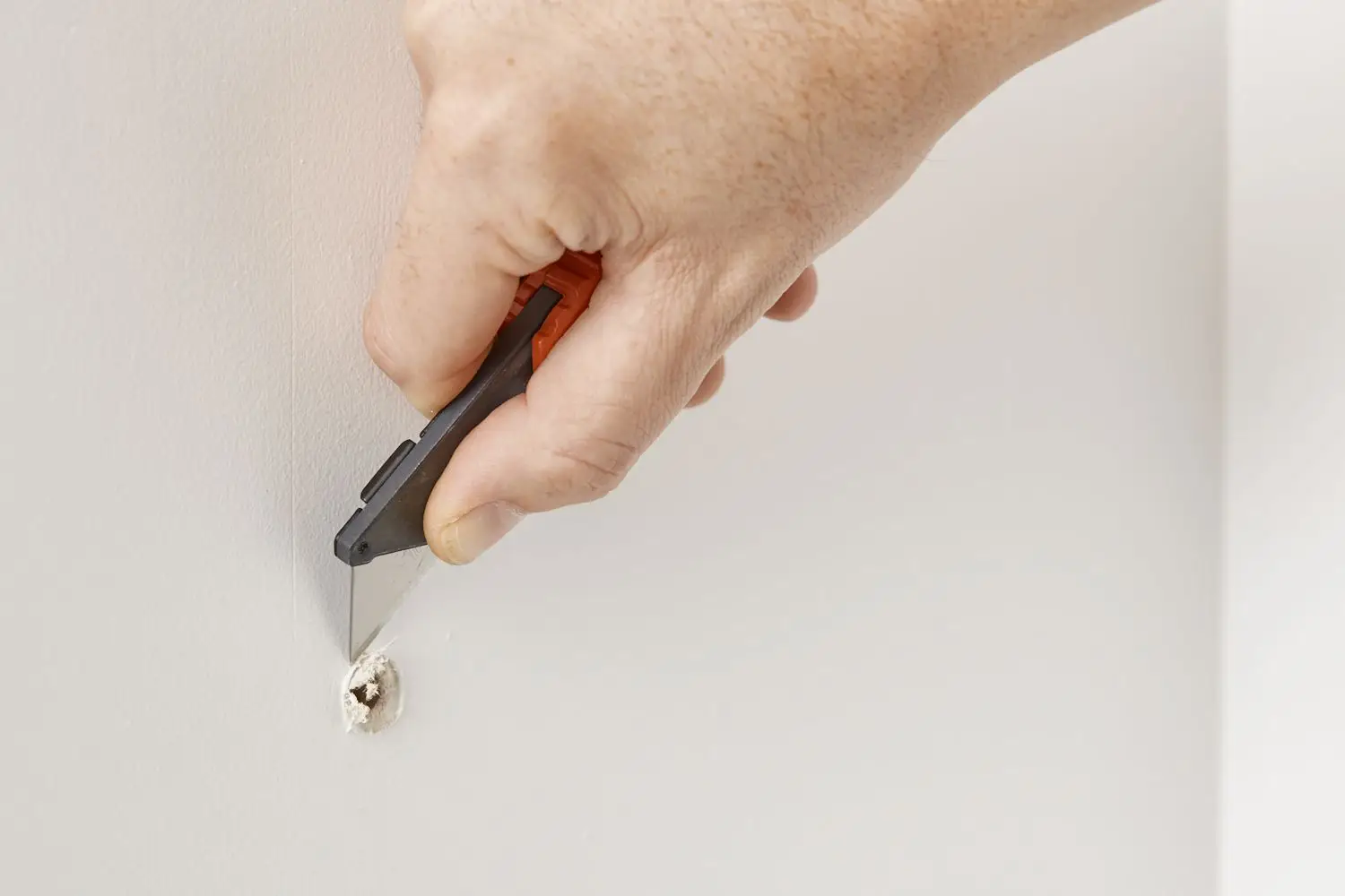 How To Repair Small Holes In Drywall?